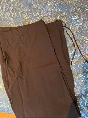 Wide-Leg Drawstring Lounge Pants - black